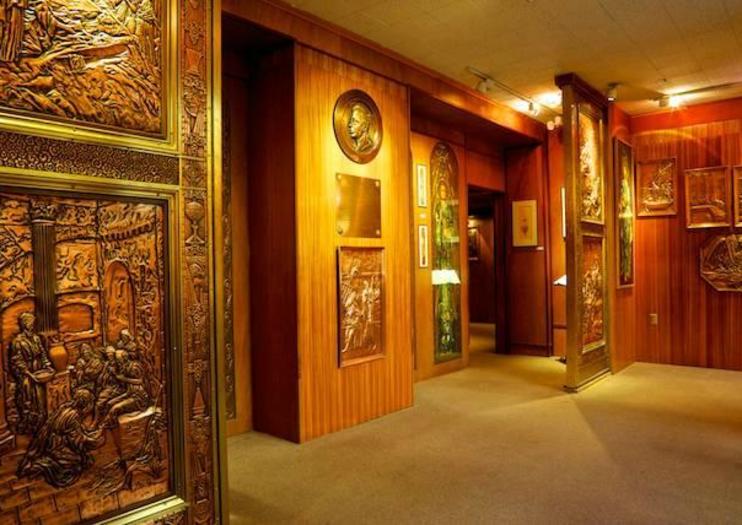 Albert Gilles Copper Art Museum and Boutique
