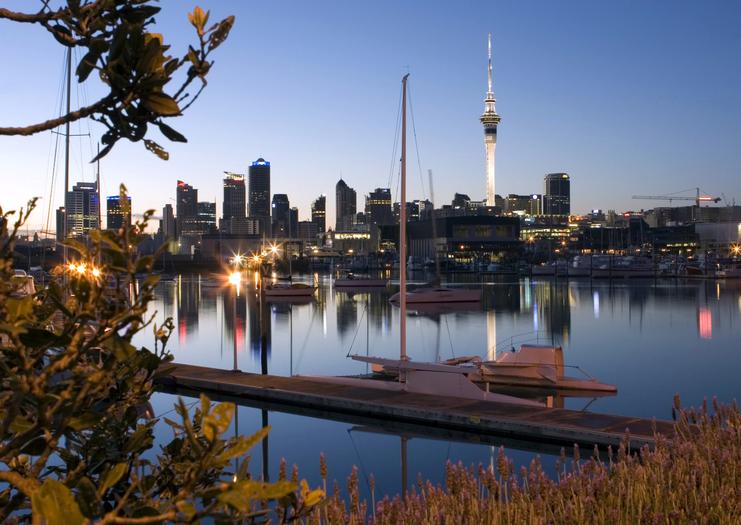 Auckland auf Deutsch