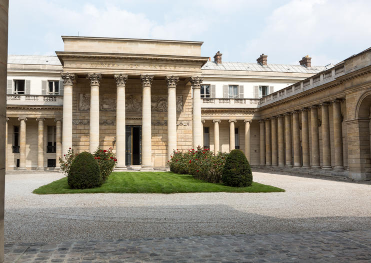 Museum of the Legion of Honor (Musée de la Légion d'Honneur)