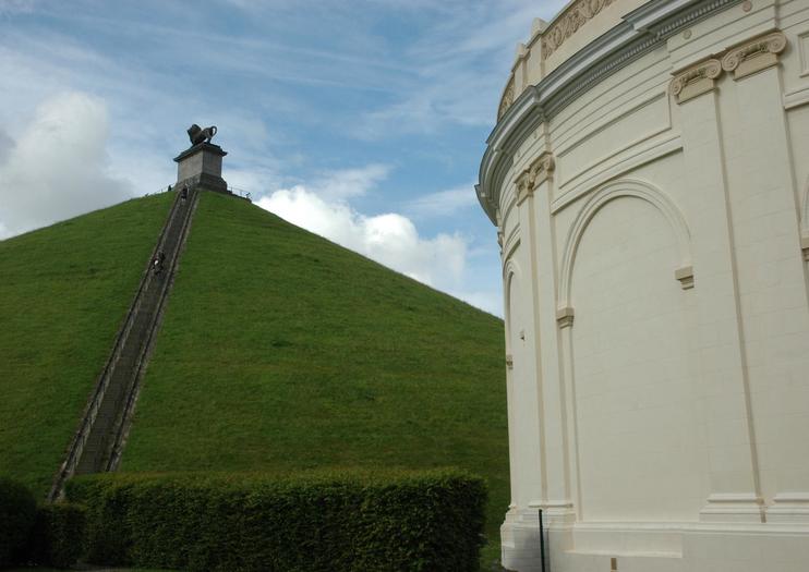 Lion’s Mound (Butte du Lion)