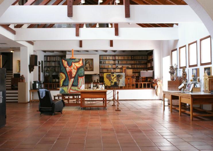 Guayasamin Museum (Casa Museo Guayasamin)