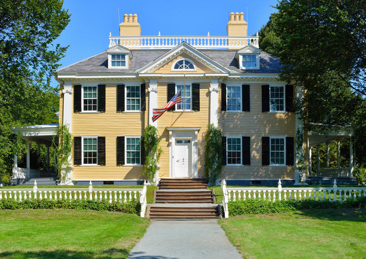 Longfellow House (Washington's Headquarters)