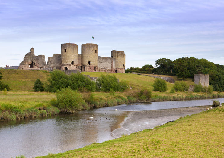 Rhuddlan Castle (Castell Rhuddlan)