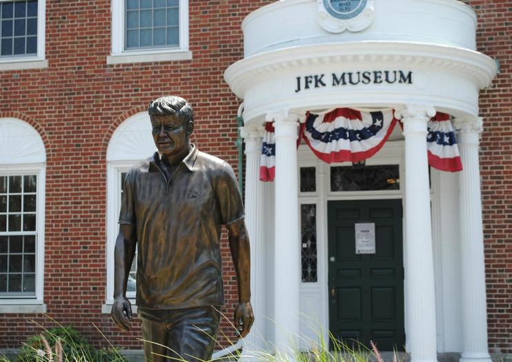 John F Kennedy Hyannis Museum