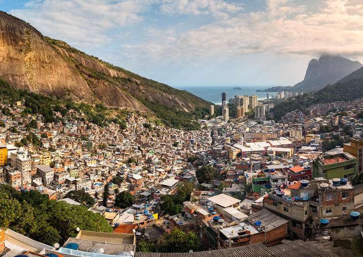 One Hundred and Eighteen Days: Day 43: Favela life Rocinha 