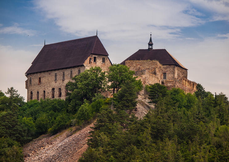 Tocník Castle (Hrad Tocník)