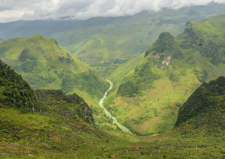 Dong Van Karst Plateau (Cao Nguyen Da Dong Van)