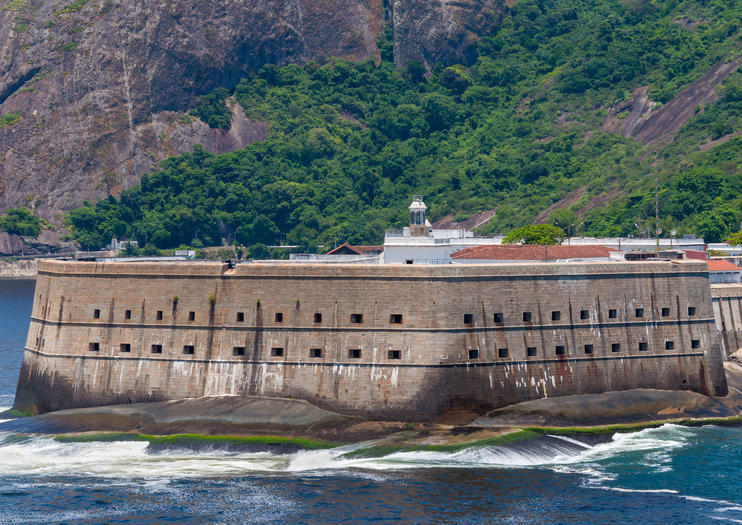 Santa Cruz da Barra Fortress (Fortaleza de Santa Cruz da Barra)