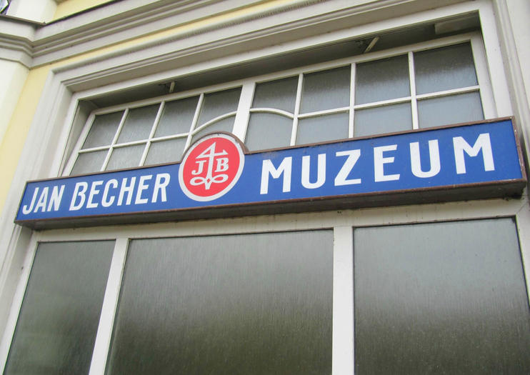 Jan Becher Museum (Jan Becher Muzeum)