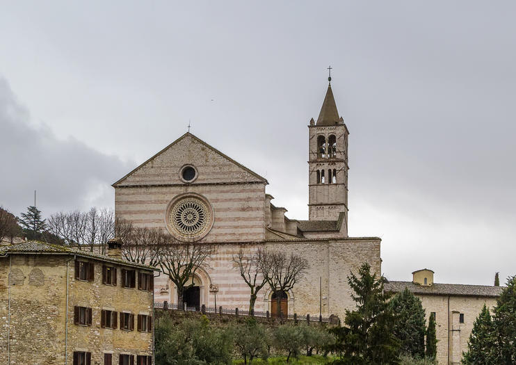Basilica of St. Clare (Basilica di Santa Chiara)