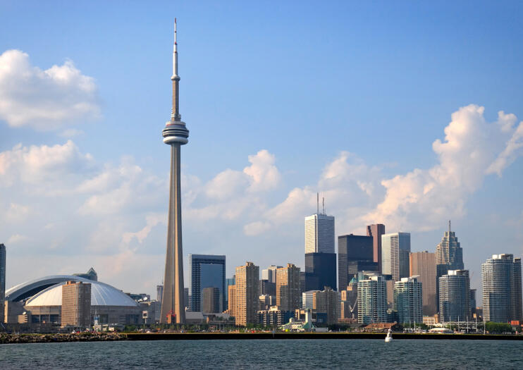 How to Spend 2 Days in Toronto