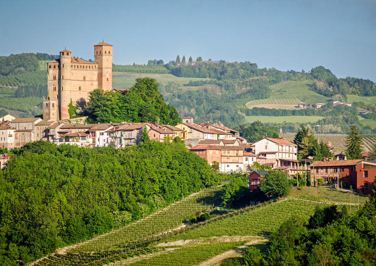 Serralunga d'Alba Castle (Castello di Serralunga d'Alba)