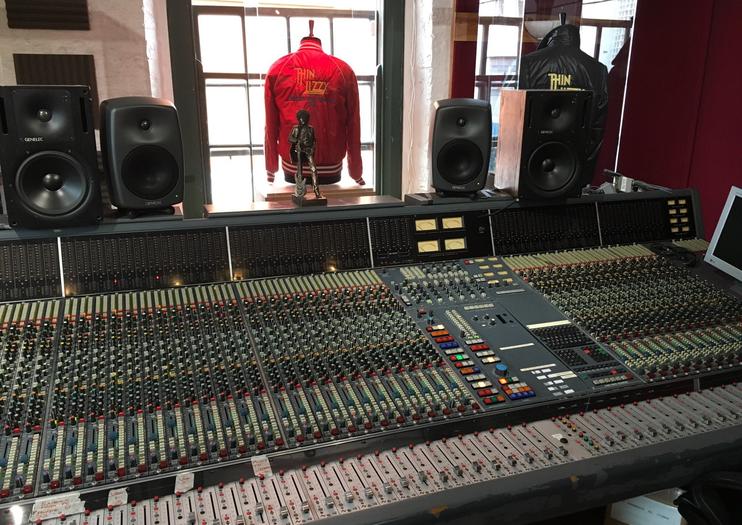 Irish Rock 'n' Roll Museum Experience