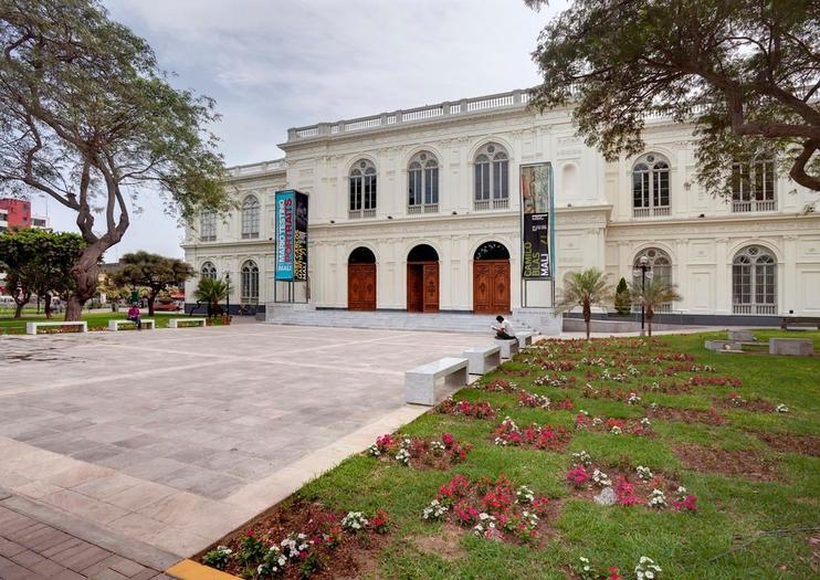 Lima Art Museum (Museo de Arte de Lima - MALI)