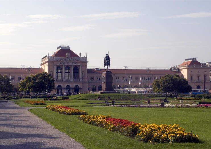 King Tomislav Square (Trg Kralja Tomislava)
