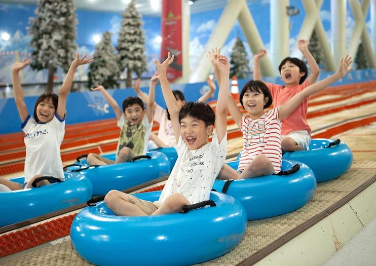 Woongjin Play Space (Woongjin Playdoci)