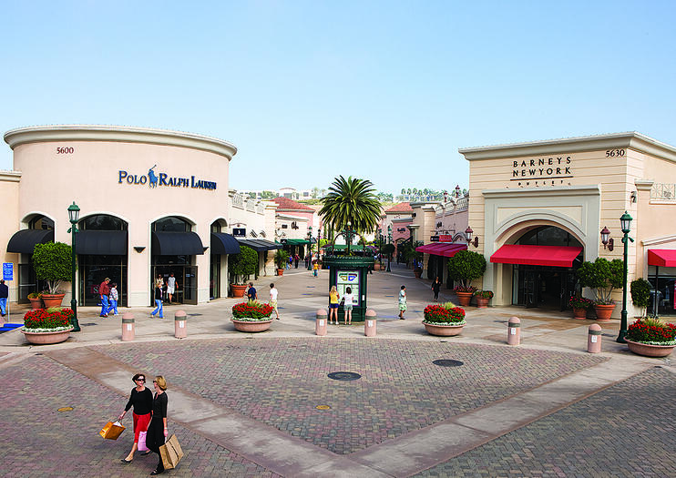 Carlsbad Premium Outlets