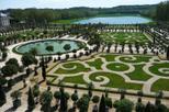 Versailles Walking Tour with Optional Fountain Show
