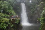 La Paz Waterfall Gardens from San José