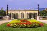 Private Tour: Moet and Chandon, Hautvillers and the House of Mumm Champagne Day Trip from Paris