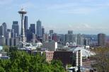Seattle Highlights Sightseeing Minibus Tour with Pike Place