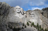 Mount Rushmore Black Hills 7-Hour Scenic Tour with Lunch