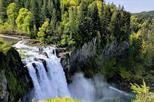Seattle Wine and Waterfall - Luxury Small Group Day Tour with Lunch