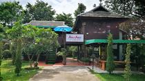 Aula de culinária tailandesa Aroy Aroy e excursão pelo mercado