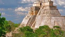 Viagem diurna para Merida Uxmal e plantação de cacau saindo de Cancun e Riviera Maya