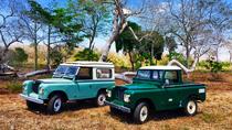 Expedição de dia inteiro para Uxmal e passeio em um Land Rover Vintage