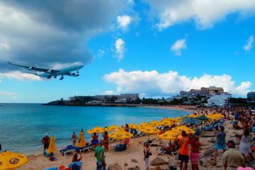 St Maarten Shore Excursion: Beaches and Shopping in Marigot