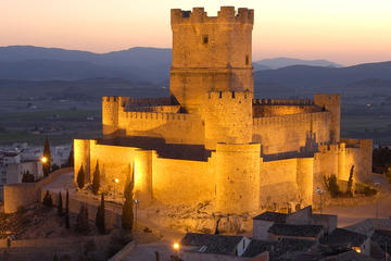 5-Hour Private Tour from Alicante to Villena
