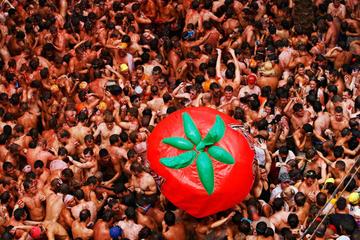 Bunol La Tomatina Festival Trip by Coach from Valencia