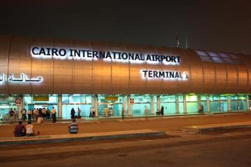 Private Transfer from Cairo Airport to Hotel in Giza
