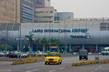 Private Transfer from Giza to Cairo Airport