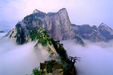 Full-Day Mt Huashan Great Mountain hike from Xi'an
