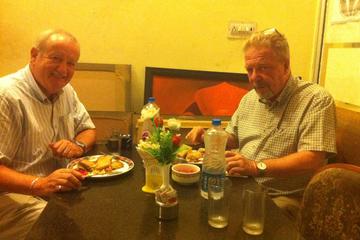 Full day Food Tour of Mumbai with Spice Bazaar visit