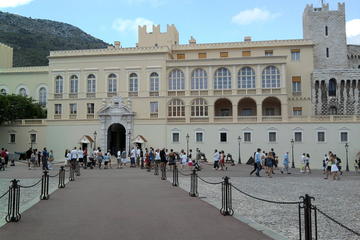 Private Full-Day French Riviera Sightseeing Tour from Antibes