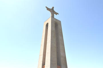 Lisbon Viewpoints Private Tour