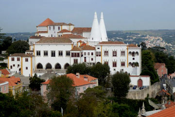 Private Day Trip: Cascais, Guincho, Cabo da Roca and Sintra from Lisbon