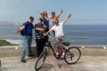 Barranco Small-Group Bike Tour from Miraflores