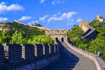 Beijing Private Day Tour: Badaling Great Wall and Dingling Tomb
