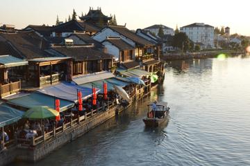 Half Day Private Tour: Zhujiajiao Ancient Town from Shanghai