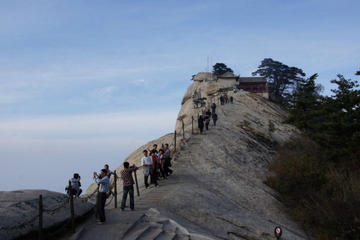Mt Huashan Small Group Tour