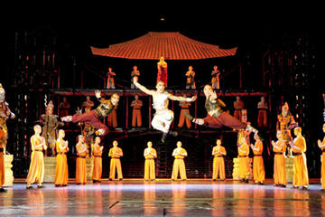 Private Evening Beijing Tour: Chinese Kungfu Show (VIP seats available)