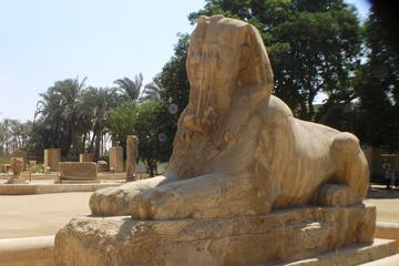 Private Guided Day Tour to Memphis Saqqara and Giza from Cairo with Lunch
