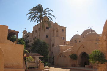 Private Guided Day Trip to Wadi El Natrun and Monasteries from Cairo