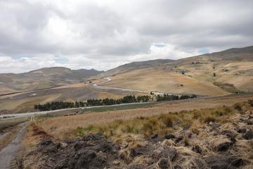 Quilotoa Lagoon Day Trip from Quito