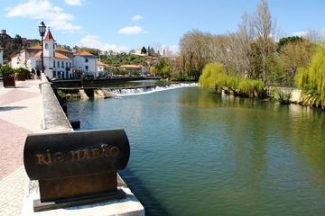 Following the Templar Trail Small Group Tour from Lisbon
