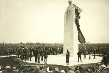 Private Vimy and Belgium Canadian Battlefield Tour from Bruges